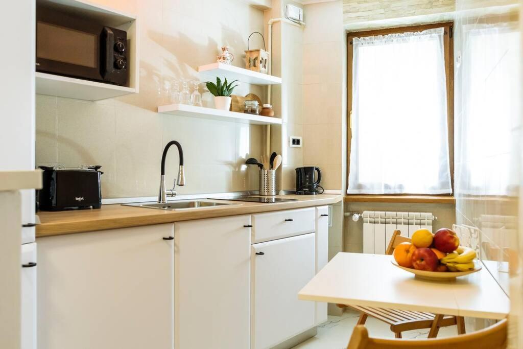 Studio With Private Terrace Next To Cismigiu Bucareste Exterior foto
